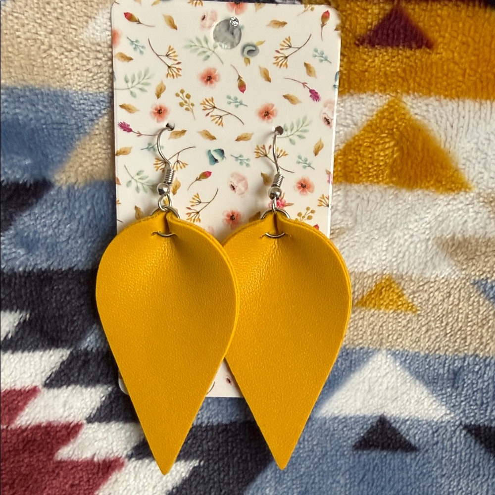 Yellow Teardrop Leather Earrings - Picture 2 of 3
